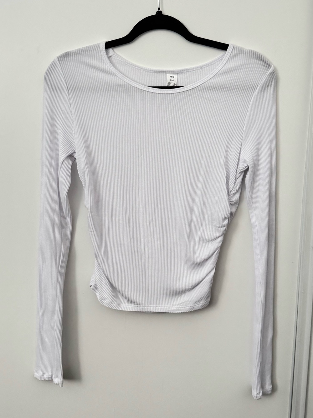 Alo Yoga Gather Long Sleeve Crop Top Size Large